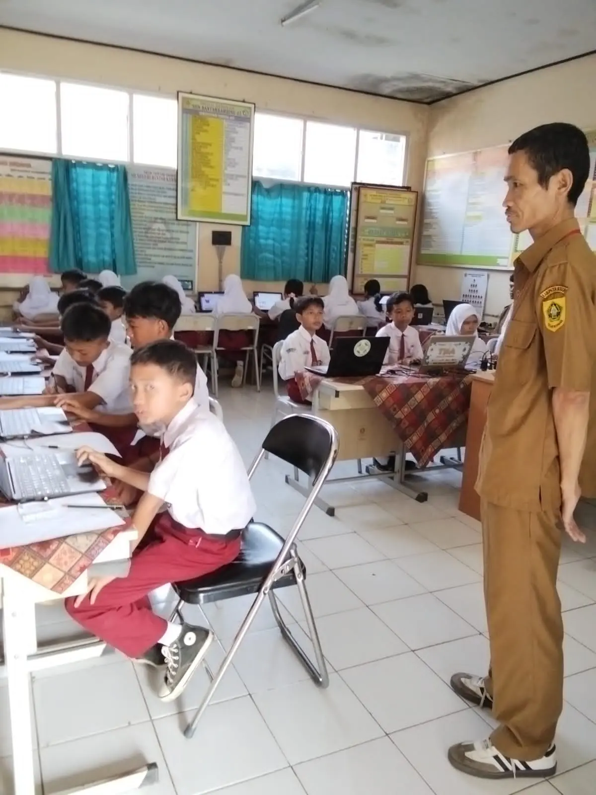 Penerapan Literasi Digital Mandiri